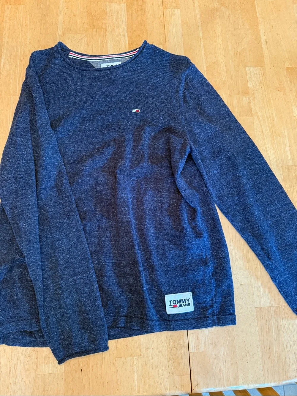 Tommy Hilfiger Men’s Navy Crewneck Sweater